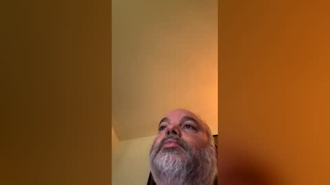Snapshot of curiousbate1 chatting on June 2026 12:27:02 AM CuriousBate1 online show from June 2026 12:27:02 AM