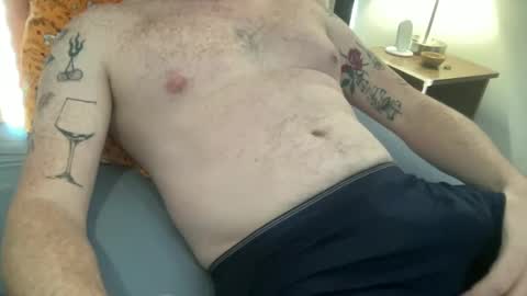 Snapshot of curiousmax18 chatting on November 2025 04:46:01 PM Maxx online show from November 2025 04:46:01 PM