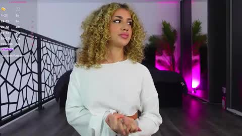 Antonia online show from March 2026 09:16:01 AM