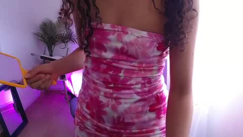 Moni online show from May 2026 02:57:02 PM