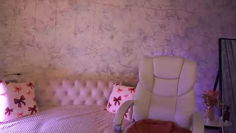 Snapshot of curlycandyxx chatting on March 2026 02:54:01 PM curlycandyxx online show from March 2026 02:54:01 PM