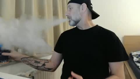 Curman85 online show from December 2024 12:34:01 AM