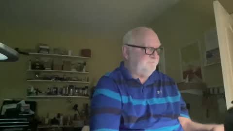 Snapshot of curo69 chatting on December 2024 06:53:02 PM ALAN online show from December 2024 06:53:02 PM