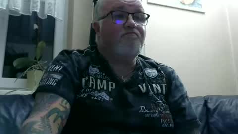 curtus14 online show from January 2026 09:06:02 PM