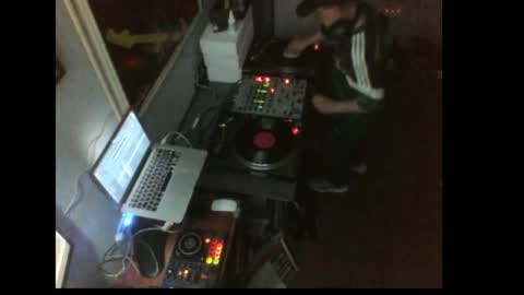 curvelover1977 online show from January 2026 01:53:02 AM