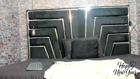 Alyanna  online show from January 2026 12:09:02 PM