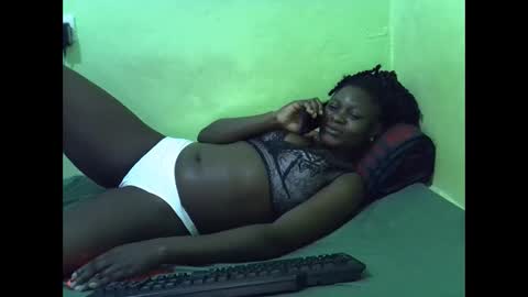 curvy_corazon1 online show from October 2025 06:24:01 AM