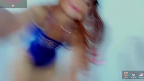 ISABEL online show from February 2025 01:05:01 PM