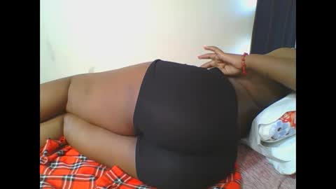 Snapshot of curvybootyj chatting on February 2025 12:05:02 PM CuteJJudy online show from February 2025 12:05:02 PM