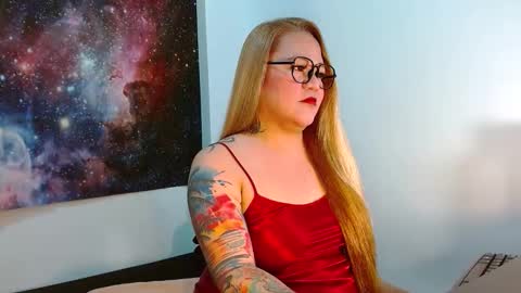 C H E R R Y  online show from October 2025 03:29:02 AM