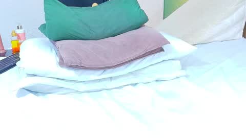 Snapshot of curvyebonyy_ chatting on February 2025 10:15:02 PM Danna online show from February 2025 10:15:02 PM