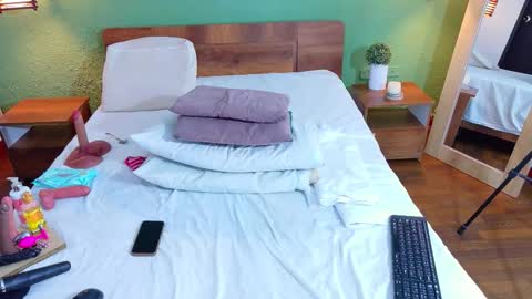 Danna online show from February 2026 06:41:02 PM