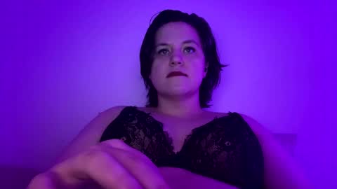 Snapshot of curvyflora chatting on February 2025 02:47:02 AM CurvyFlora online show from February 2025 02:47:02 AM