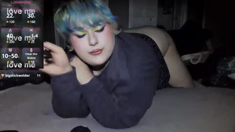 Snapshot of curvygothfemboy chatting on February 2025 06:58:02 AM Curvygothfemboy online show from February 2025 06:58:02 AM
