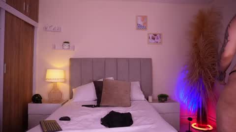 Samantha online show from February 2025 09:58:01 PM