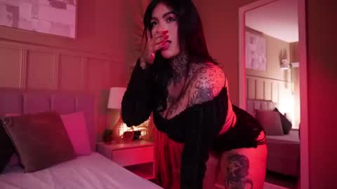 Snapshot of curvyliciouss chatting on June 2026 06:42:02 PM Samantha online show from June 2026 06:42:02 PM
