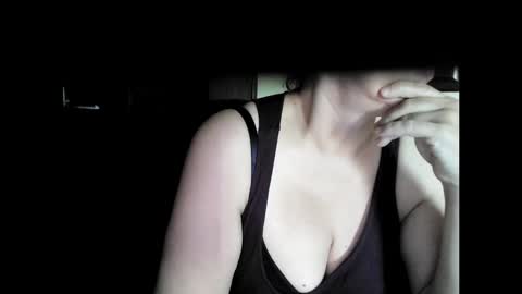Snapshot of curvymomy69 chatting on October 2025 02:40:01 PM Milfmomma online show from October 2025 02:40:01 PM