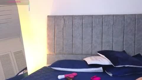 Rosse online show from December 2025 11:49:02 AM