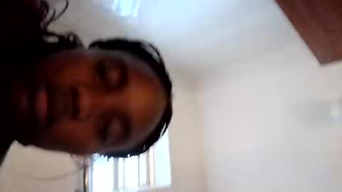 Zozo online show from May 2026 02:46:02 PM