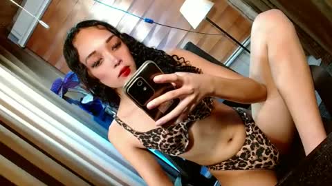 BBY CURLYHANNA online show from June 2026 12:22:01 PM