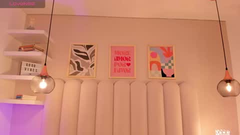 Amber  online show from September 2025 07:58:02 PM