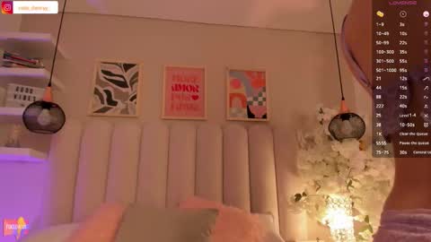 Amber  online show from November 2025 07:39:02 PM