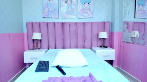   online show from December 2024 05:23:02 PM