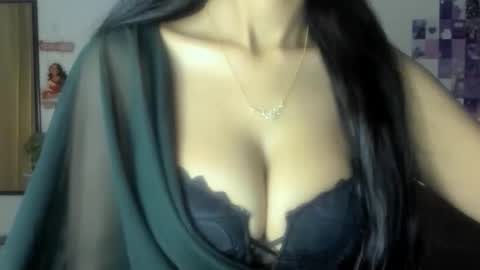 Alisha online show from April 2026 05:29:01 PM
