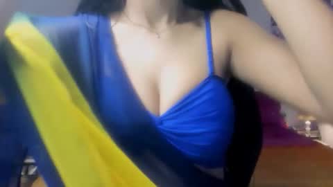 Alisha online show from May 2026 06:59:01 PM