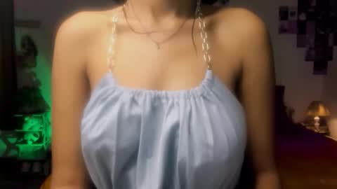 Alisha online show from May 2026 05:32:02 PM