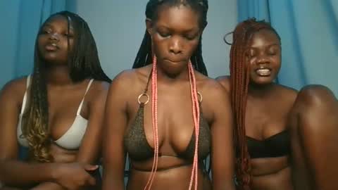 angel online show from December 2025 09:45:02 PM