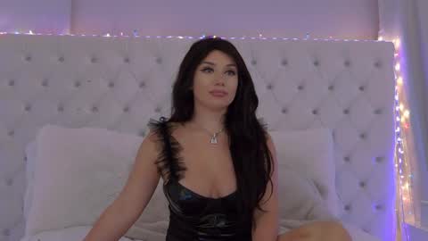 Alissa online show from September 2025 05:29:01 AM