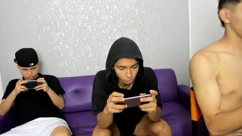 Snapshot of cute_boys18 chatting on January 2025 01:56:02 PM ARTURO-18 MATIAS-18 NIKOLAY-19 HADES-18 GABO-19 online show from January 2025 01:56:02 PM