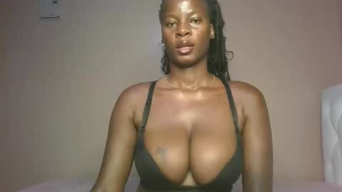 Snapshot of cute_dani01 chatting on September 2025 06:52:01 PM Dani online show from September 2025 06:52:01 PM