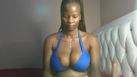 Snapshot of cute_dani01 chatting on September 2025 12:09:01 PM Dani online show from September 2025 12:09:01 PM