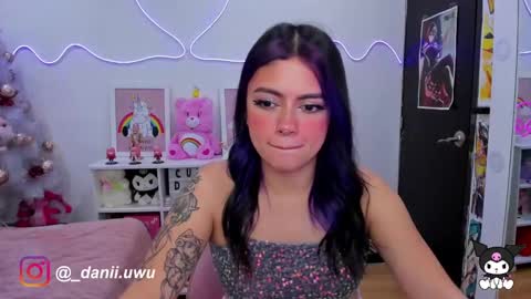 Snapshot of cute_dani__ chatting on December 2024 10:22:01 AM Dani  online show from December 2024 10:22:01 AM