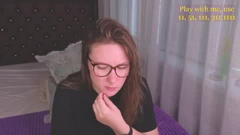 Snapshot of cute_darina chatting on June 2026 01:37:01 AM Everyday stream in the same time online show from June 2026 01:37:01 AM