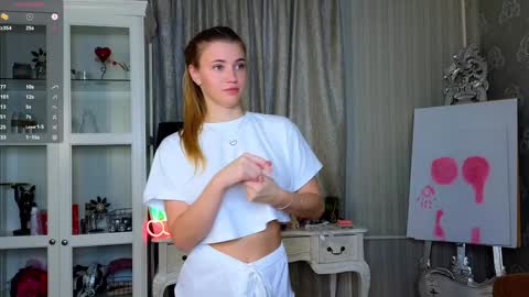 Snapshot of cute_fox_girl chatting on November 2025 07:44:01 AM Anne online show from November 2025 07:44:01 AM