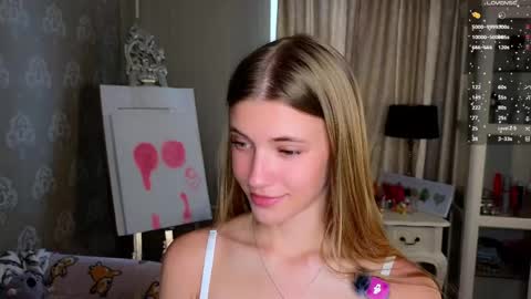 Snapshot of cute_fox_girl chatting on June 2026 08:38:01 AM Anne online show from June 2026 08:38:01 AM