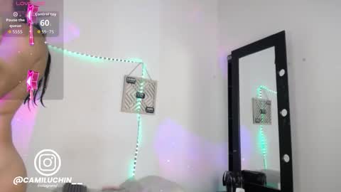 Cute horny1 online show from September 2025 03:06:02 AM