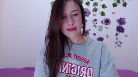 Isabella online show from May 2026 11:10:02 PM