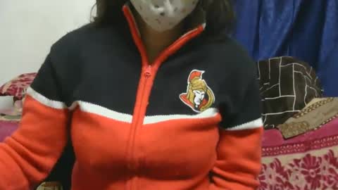 Snapshot of cute_kashmira99 chatting on January 2025 11:16:01 PM kashmira online show from January 2025 11:16:01 PM