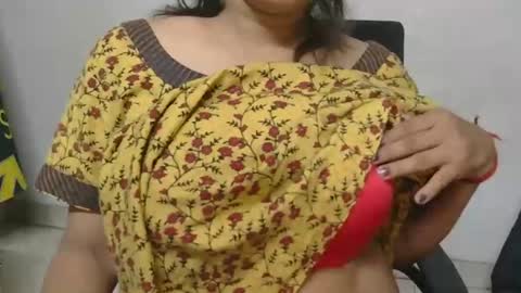 Snapshot of cute_kashmira99 chatting on September 2025 05:13:01 PM kashmira online show from September 2025 05:13:01 PM