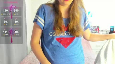 Snapshot of cute_kate0 chatting on October 2025 02:45:02 PM cute_kate0 online show from October 2025 02:45:02 PM