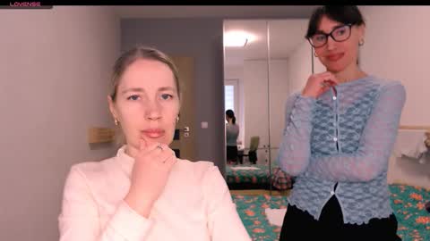 cute_lion_ online show from February 2026 01:50:02 PM