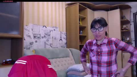 cute_lion_ online show from March 2026 12:07:01 PM