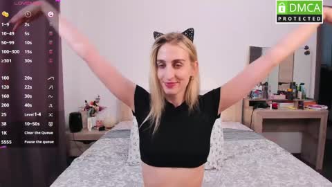 Milana online show from April 2026 08:17:02 AM