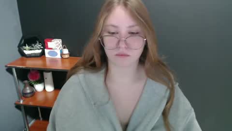 Veronica online show from December 2024 08:02:01 AM