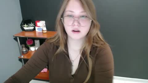 Veronica online show from January 2025 07:25:01 AM