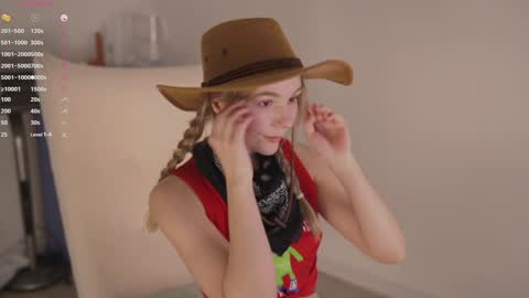 Snapshot of cute_pie_an chatting on January 2025 09:15:01 PM AN online show from January 2025 09:15:01 PM